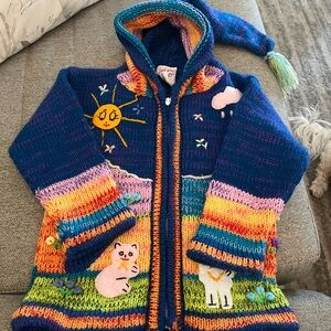 GAUPO Hooded Sweater Made in Peru  size 4